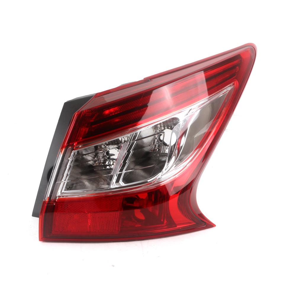 Nissan Tiida 2005-2020 Задний Тормоз, Поворотник, Крышка Заднего Фонаря (Левый и Правый, Внутренний и Внешний)