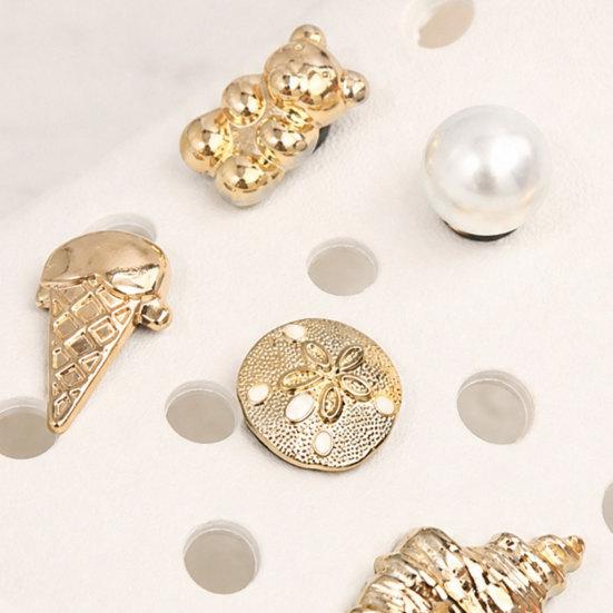 6Pcs/Set Gold-Tone Shoe Charms, Summer Ice Cream Charms, Shell Starfish Shoe Charms for Clogs Women Girls Beach Footwear Decor