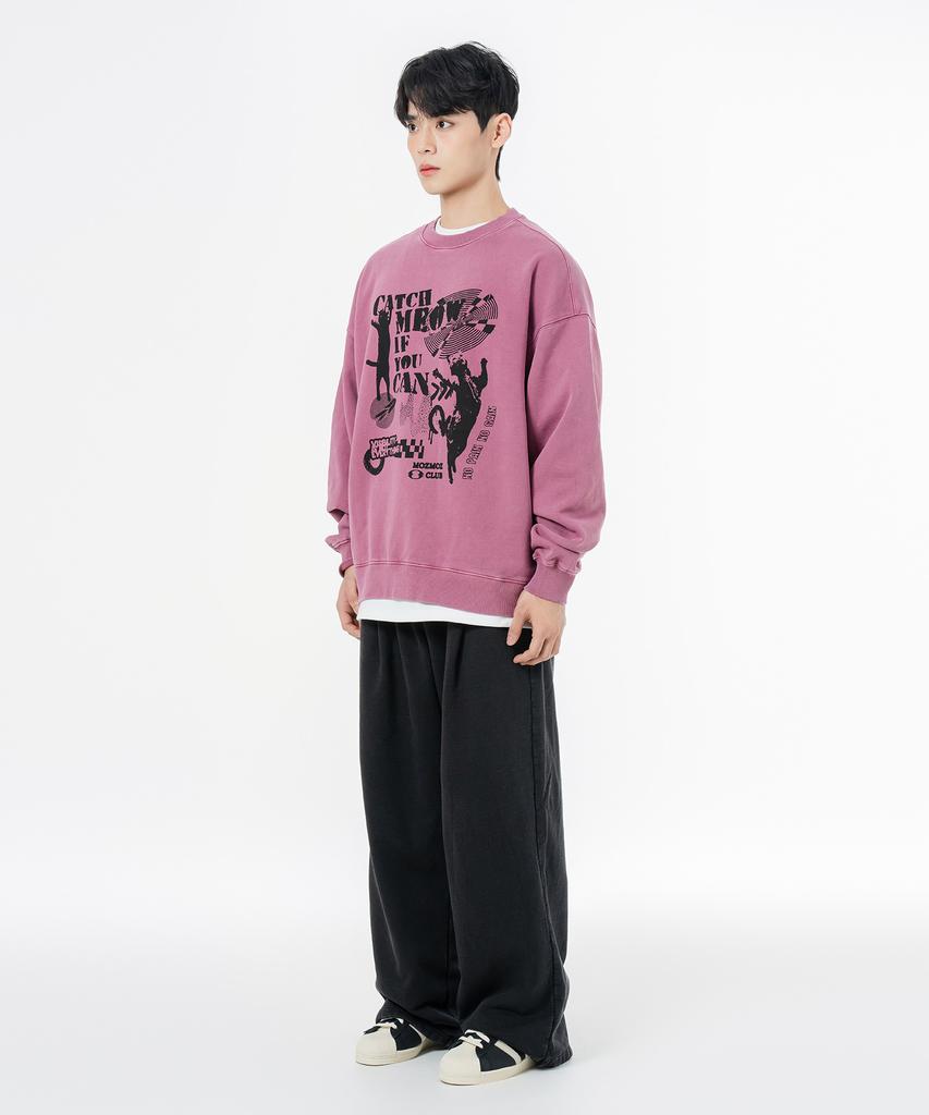 MOZMOZ Terry Brushed Pigment Dancing Cat Oversized Sweatshirt Pink