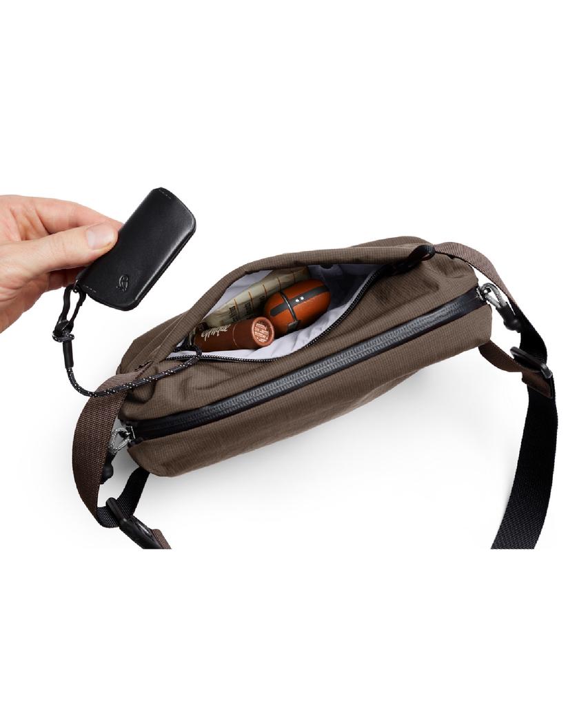 Мини-сумка Bellroy Light Sling (Blma-Rvr-234) - Ривер Рок