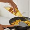 Kitchen Squeeze Oil Pot Oil Bottle Dispenser Leak Proof Oil Spray Pot