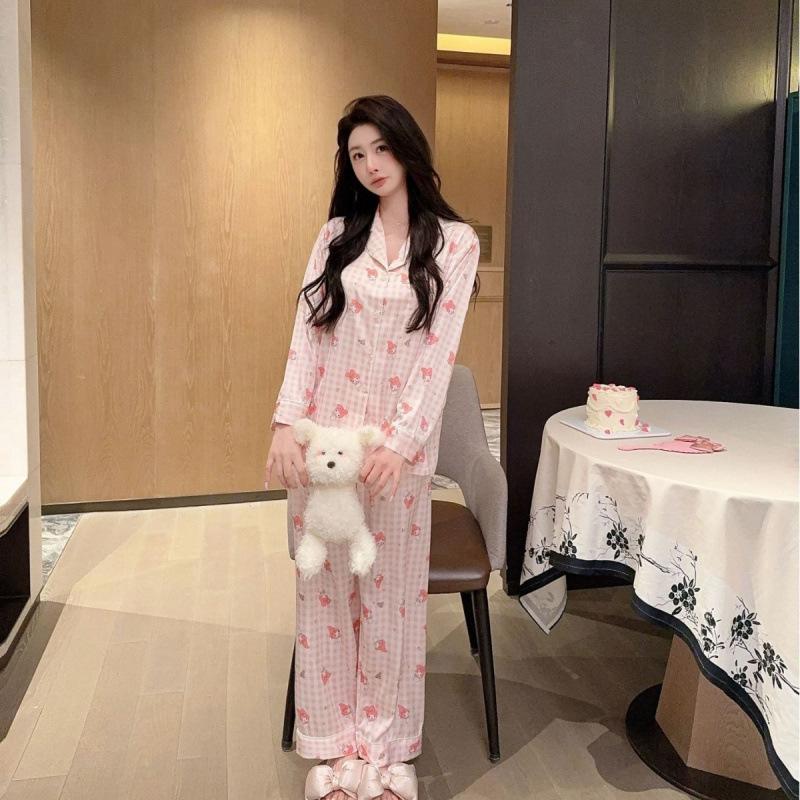 11 years of autumn and winter high-end ice silk pajamas women's sweet and cute pink bunny thin loungewear can be worn outside the set