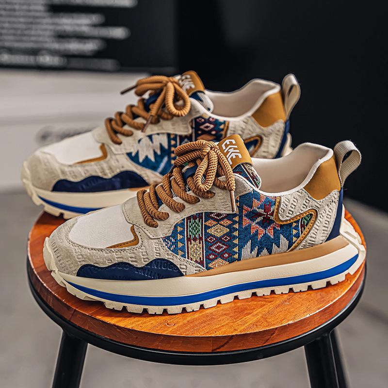 Мужская обувь 2025 новая удобная и дышащая универсальная спортивная парусиновая обувь мужская модная на толстой подошве увеличивающая рост Forrest Gump кроссовки для папы
