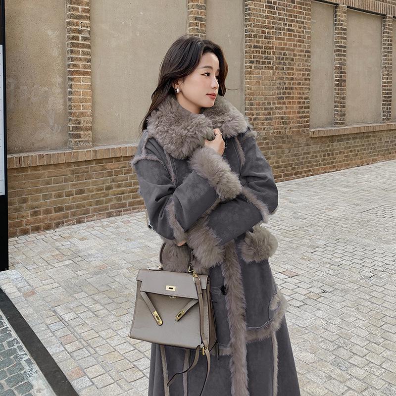 Женское очень длинное пальто из искусственного меха под овчину - Стиль Зима 2024 (2166)