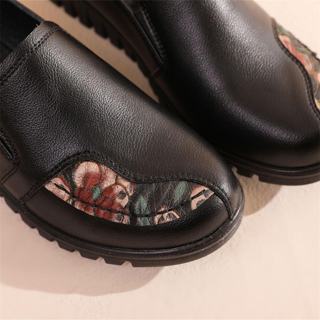 Женские туфли из натуральной кожи с мягкой подошвой — удобные нескользящие балетки для людей среднего и пожилого возраста, доступны большие размеры