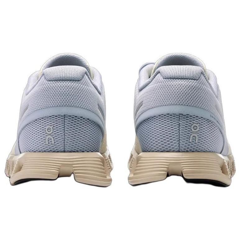 On Running Cloud 5 Nimbus Moon (Женский) Женские кроссовки 59.98015