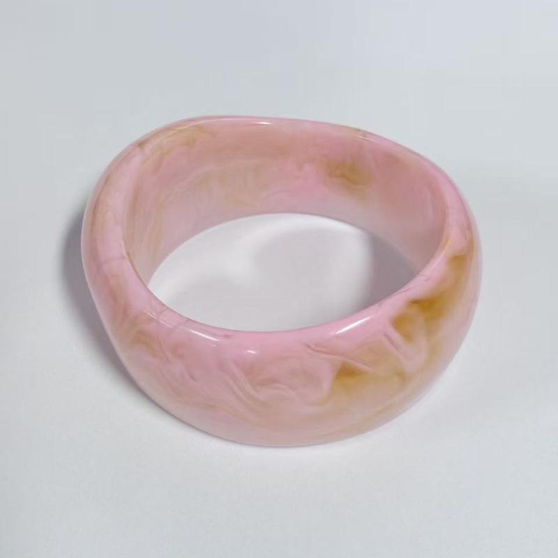 Exaggerated Irregular Geometric Resin Bracelet for Women - Fashionable Wide Bangle