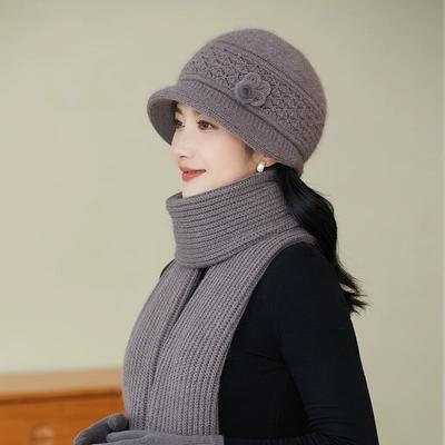 Эластичная пушистая шапка с застежкой-тоглом Легкая праздничная шапка для празднования Нового года Теплый вязаный головной убор ручной работы для пожилых женщин