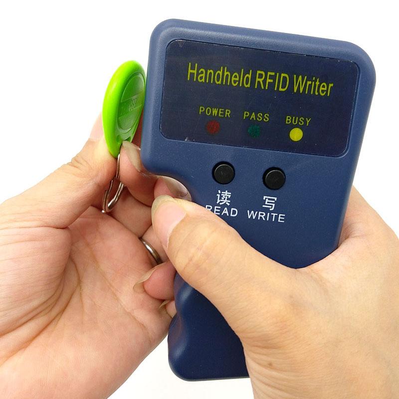 Ручной 125KHz TK4100 EM4100 RFID Копир Записывающее устройство Дубликатор Программатор Считыватель + EM4305 T5577 Перезаписываемые ID Брелоки Метки Карты
