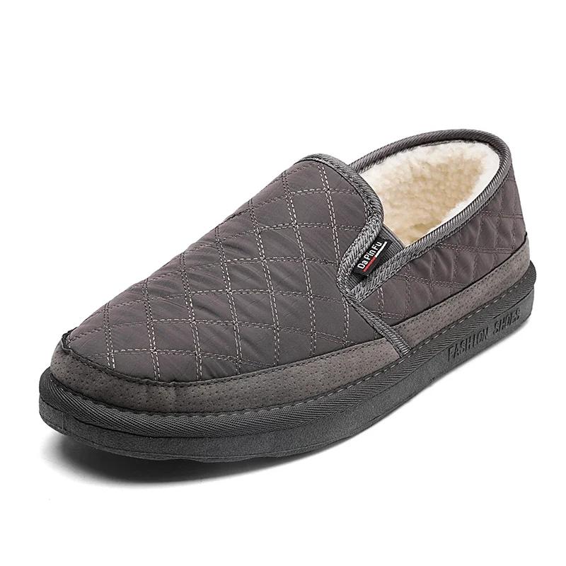 Модные стильные мужские повседневные туфли зимние плюс бархатные теплые хлопковые туфли без застежек модные универсальные популярные модели зимних ботинок для мужчин