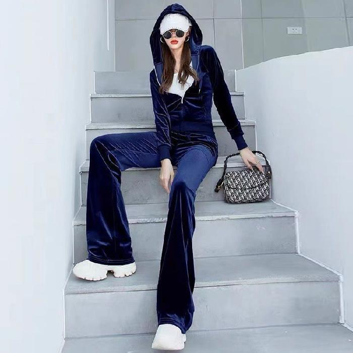 Women's Gold Velvet Hooded Sweatshirt and Straight Pants Two-Piece Sports Suit for Spring and Autumn