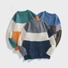 Men's Korean Style Casual Round Neck Sweater - Trendy Loose Fit with Contrast Colors for Autumn and Winter.