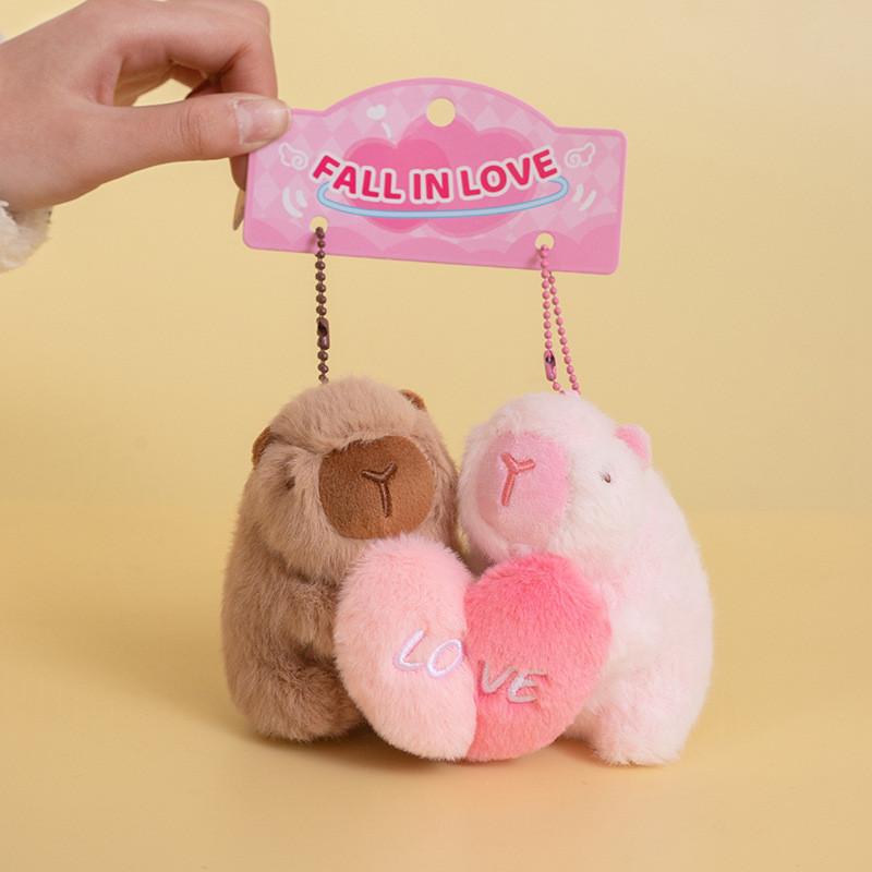 Sweet Capybara Plush Keychain Cute Love Heart Design Soft Plush Keyring For Gifts