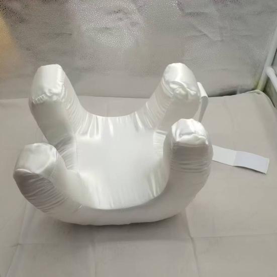 Подушка Beauty Pillow Satin предотвращает появление морщин благодаря съемной моющейся наволочке с эффектом памяти, поддерживает комфорт при чтении телевизора в постели, подушка для глубокого сна