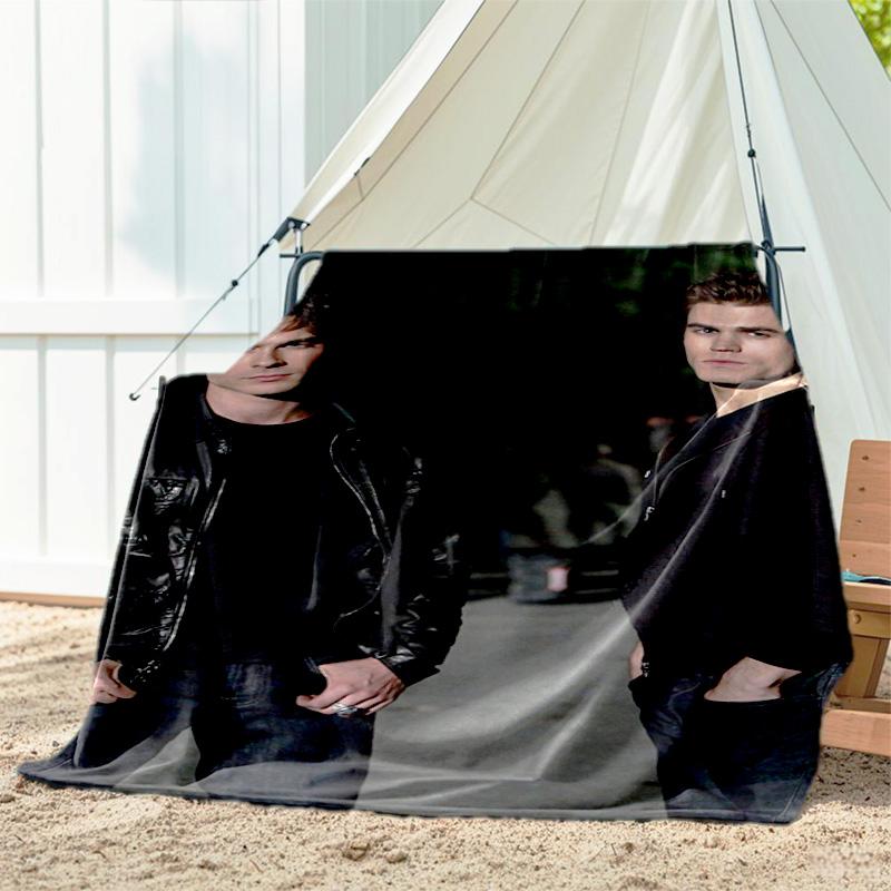 1pcThe movie, the Vampire Diaries pattern blanket, all season lightweight home office outdoor nap multifunctional blanket