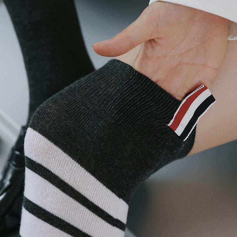 AMUSIVE Asymmetrical Striped Spring & Autumn Knee-Length Socks for Women
