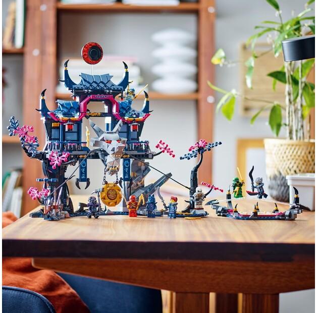 LEGO Ninjago 71813 Додзё в маске теневого волка
