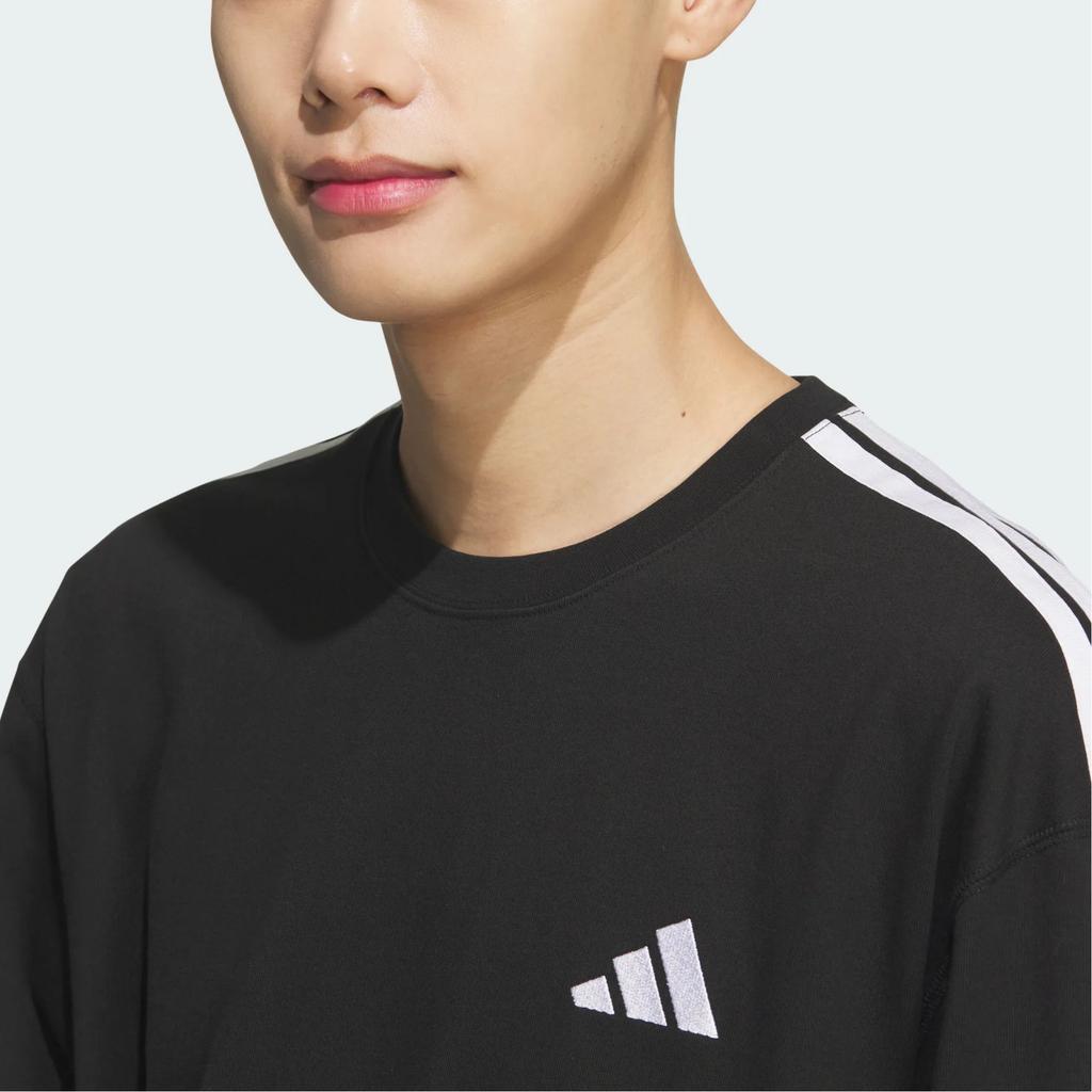 adidas Мужская футболка Essentials в полоску с круглым вырезом свободного кроя с коротким рукавом Топы KF3736