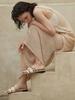 Blanc Toe Band Slide B21S37-Lightbutter