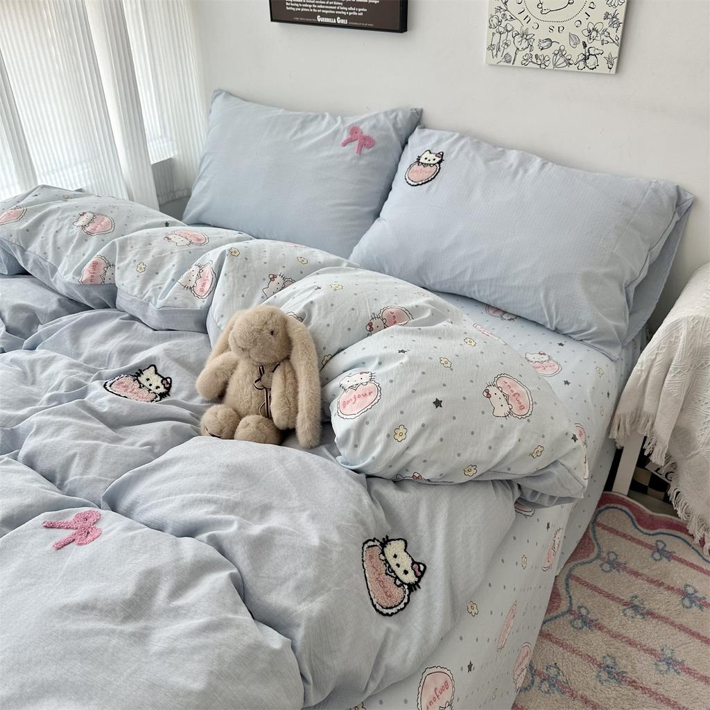 Cream Girl Heart Cartoon Dachshund Towel Embroidery Washed Cotton FourPiece Set, Sheet Student ThreePiece Set