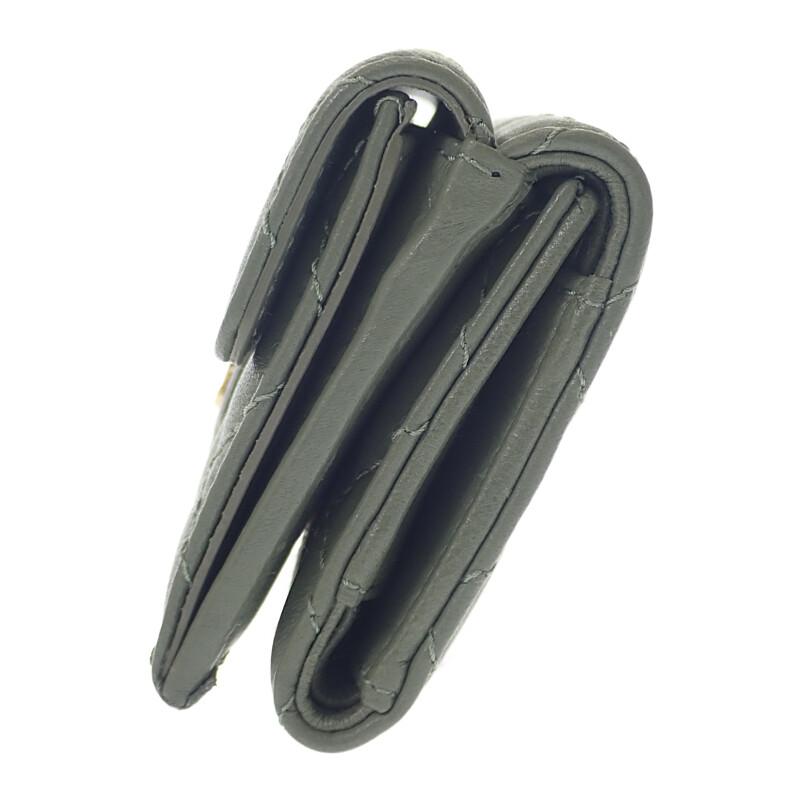 Chanel AP0230-Y04059-NZG82 Кошелек три сложения хаки ягненок Женский