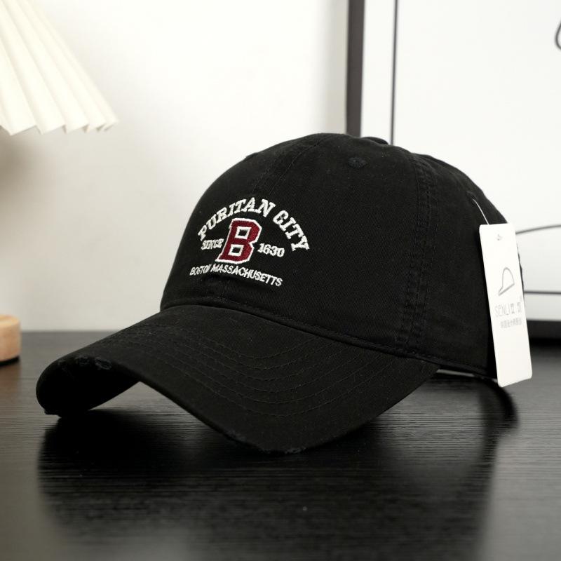 Spring And Summer Fashion Hole English Embroidery Baseball Cap Women'S Four Seasons Versatile Casual Big Head Circumference Cap
