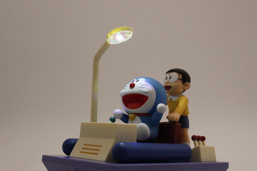Kyosyo Doraemon GoGo Time Machine Radio Controlled