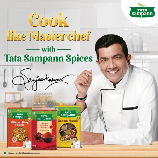 TATA Sampann Kashmiri Red Chilli Powder with Natural Oils, 100g, Kashmiri Lal Mirch Powder, With Exclusive Recipe