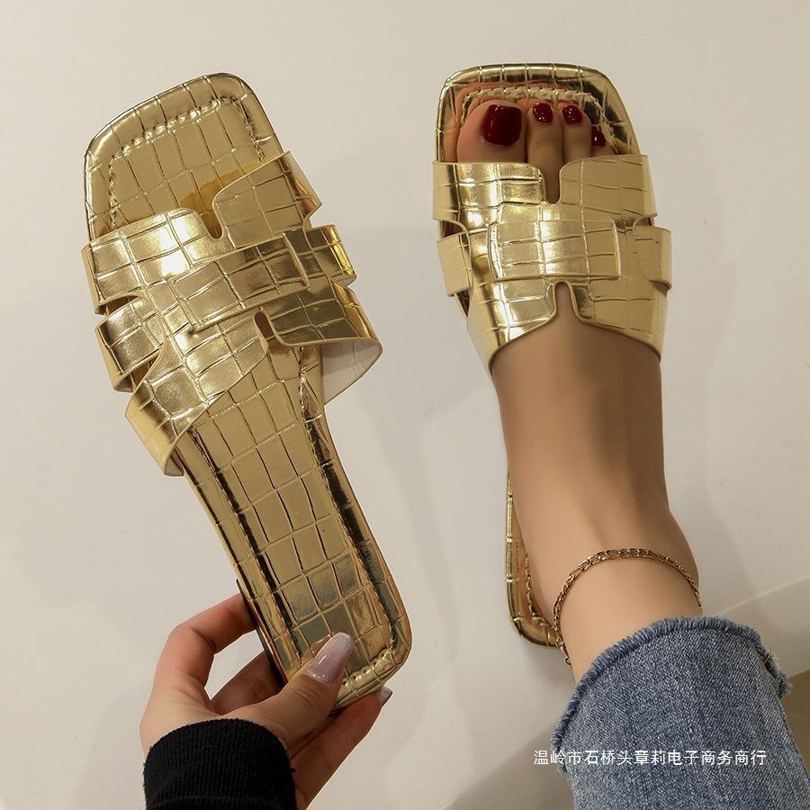 2025 Шлепанцы с квадратным носком и плоской подошвой Африка Внешняя торговля Дышащие домашние тапочки Женские повседневные сандалии Женские тапочки