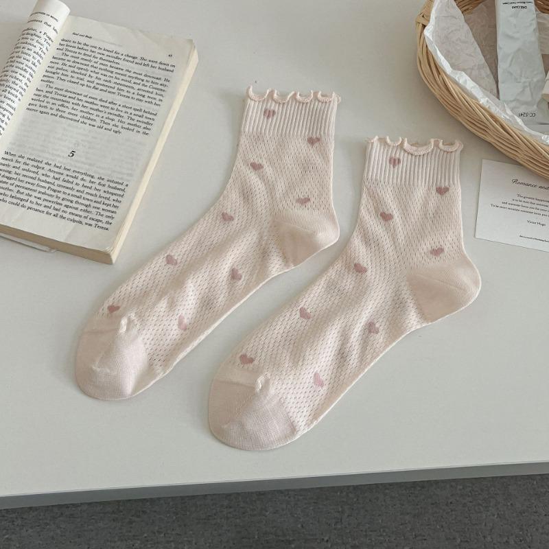 Женские летние тонкие милые дышащие сетчатые носки-гольфы средней длины с кружевом в виде сердечек