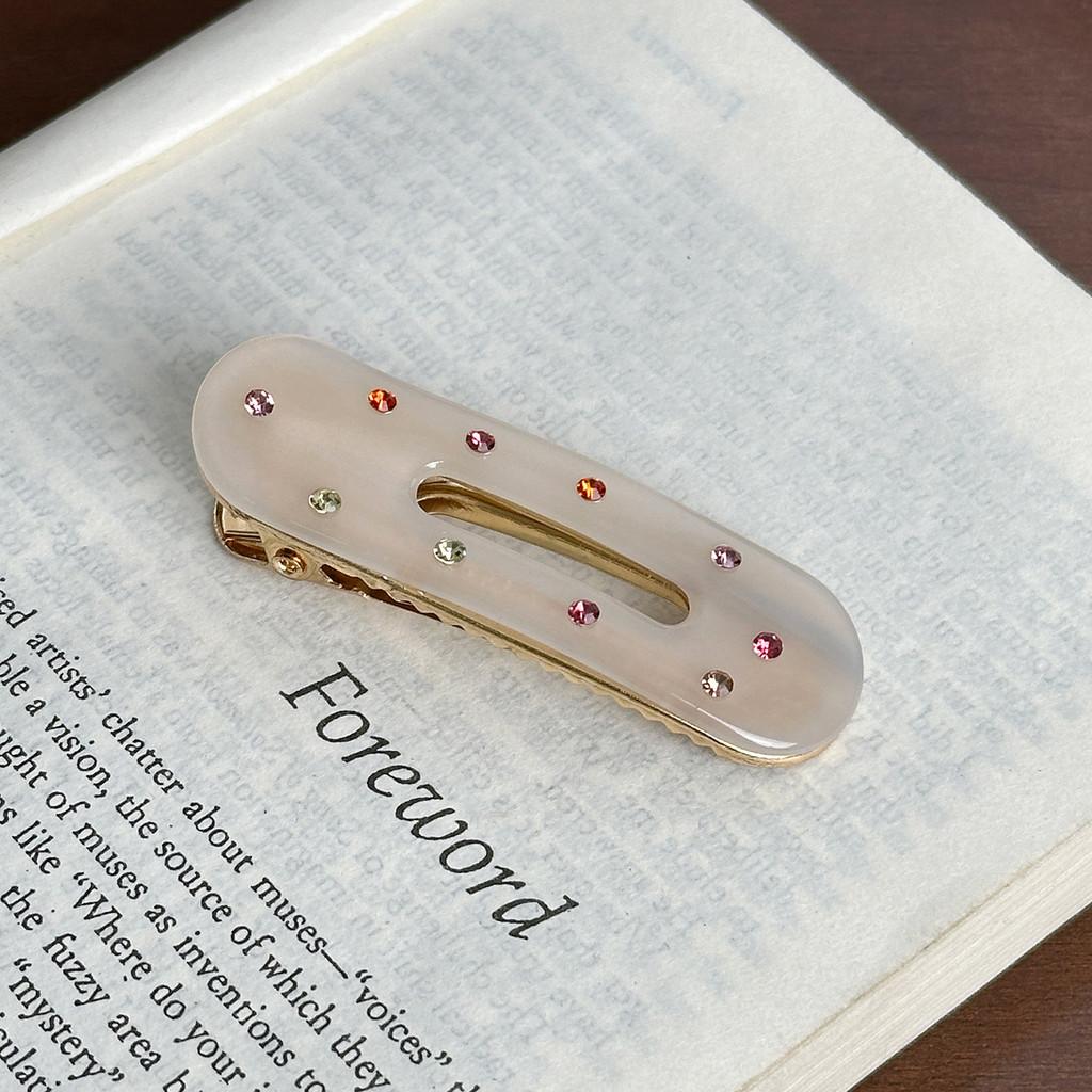 Hair Stylish Oval Claw With Dazzling Rhinestones Ideal For Everyday Accessories Fashion