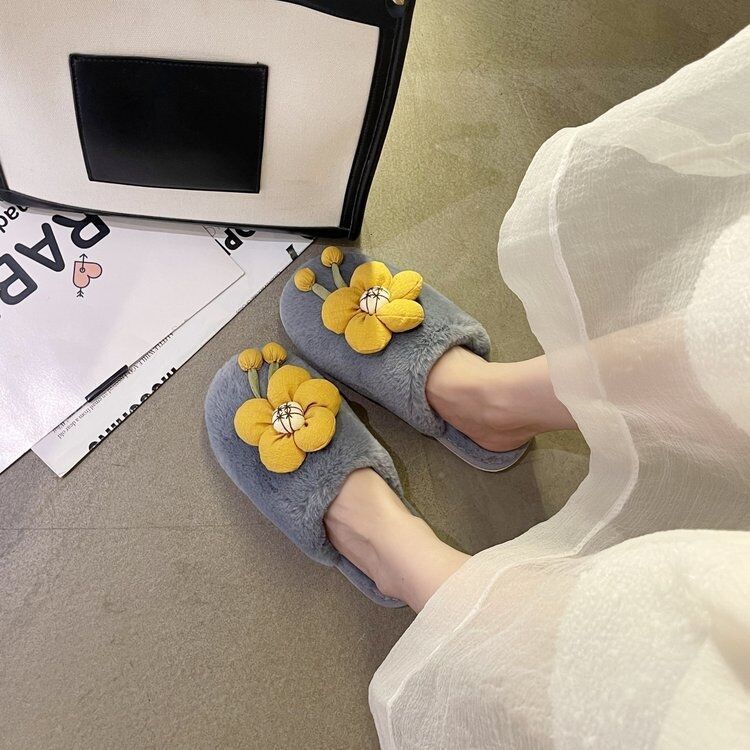 Girl's Heart Fluffy Slippers 2025 Autumn and Winter New Sweet and Cute Flower Soft Bottom Plush Home Cotton Mop