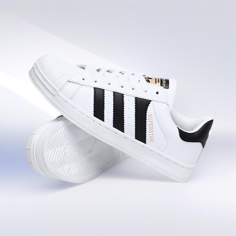 Легкие парные кеды, повседневные балетки, универсальные лоферы, удобная мужская обувь для ходьбы, горячие продажи, студенческие мужские и женские маленькие белые туфли