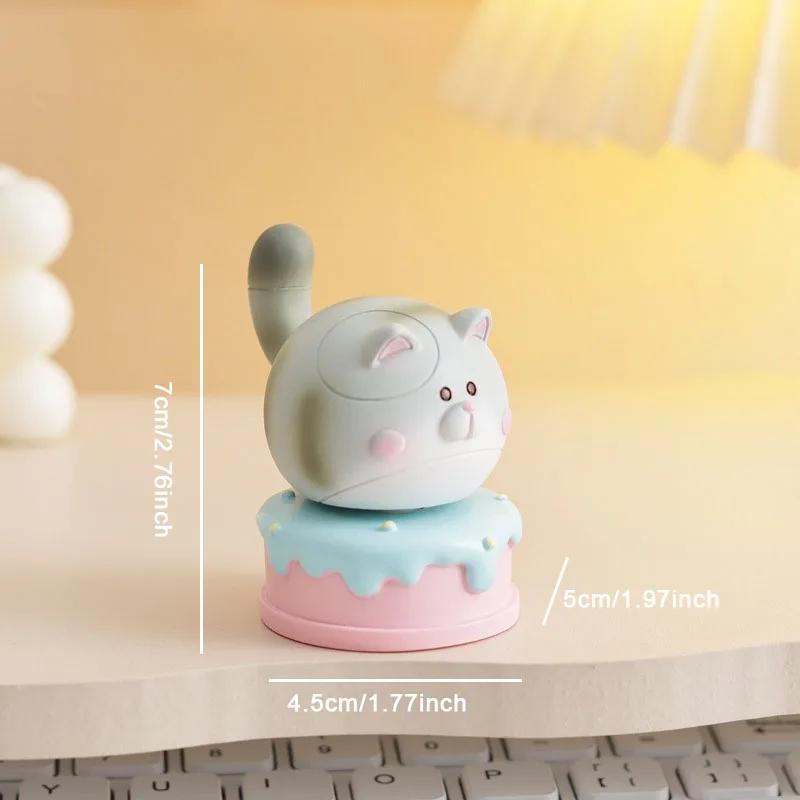 Creative Resin Rotating Kitten Animal Ornaments Living Room Bedroom Entrance Office Desktop Animal Statue Crafts Birthday Gift