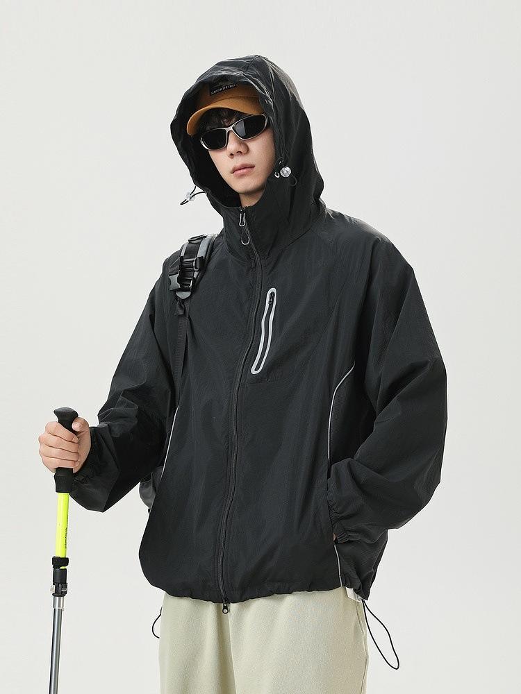 Hiking light and thin outdoor sunscreen clothing men's 1011 new summer UV protection couple sports hooded jacket