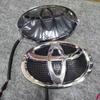 1 шт. 19x13 см Передний светодиодный светящийся значок с логотипом для Toyota Land Cruiser 2016-2020 и Prado 2018-2020, Динамический светящийся эмблема