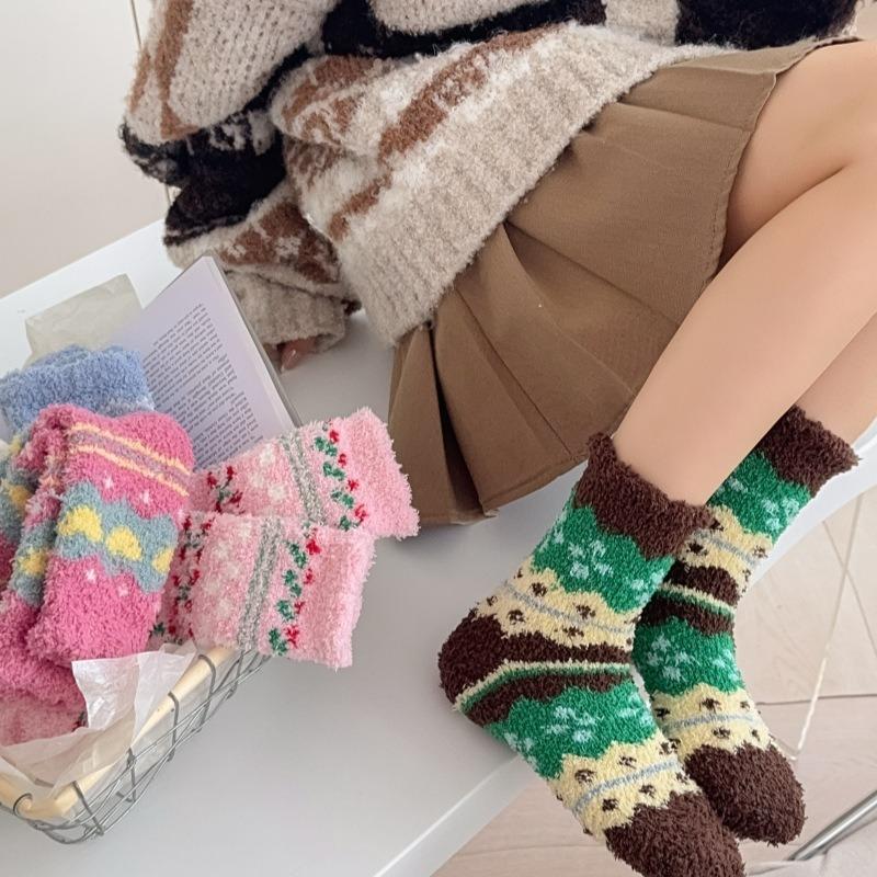 Autumn and Winter Non-shedding Coral Fleece Socks, Women's Socks, Home Warmth Thickened Sleep Socks