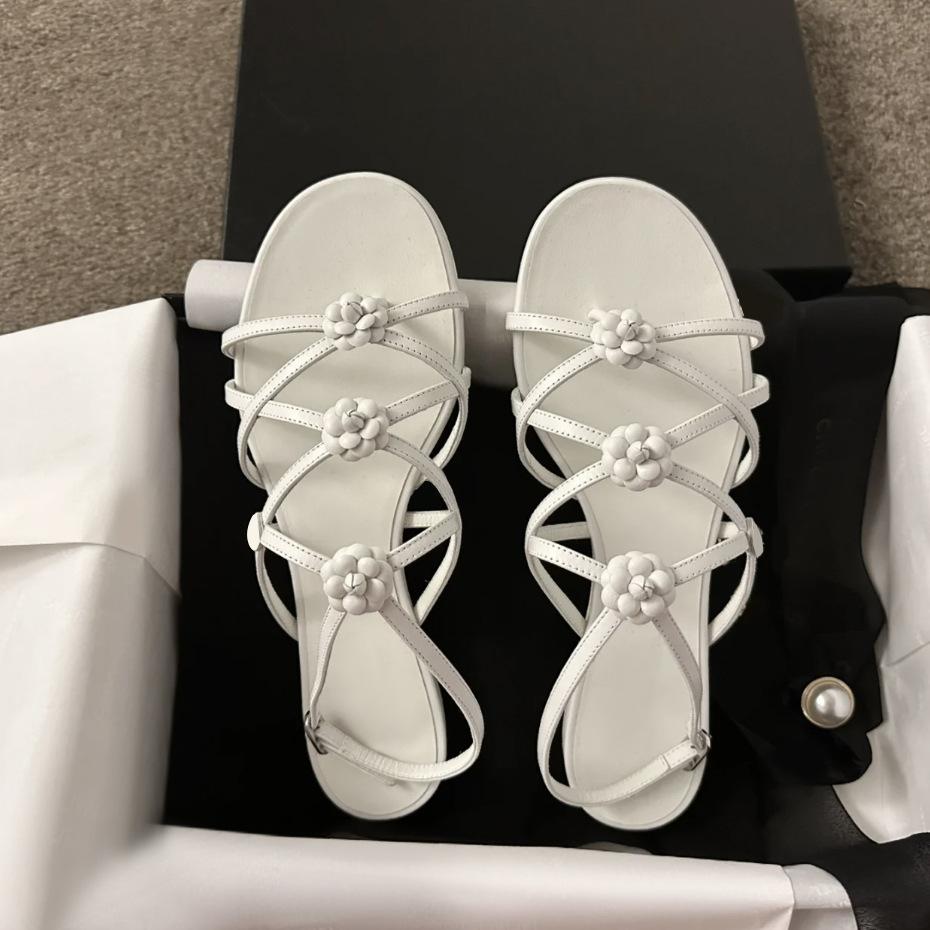 2024 Flower Sandals Flat Roman Sandals Women's Summer New Fairy Style Roman Shoes Hollow 2024 Sandals for Women Luxury Sandals