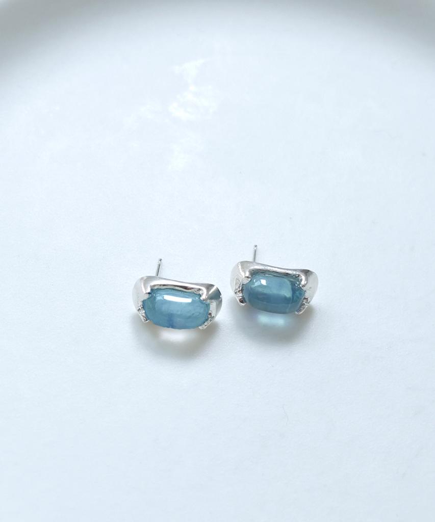 Reindeer Grotto Earring 11