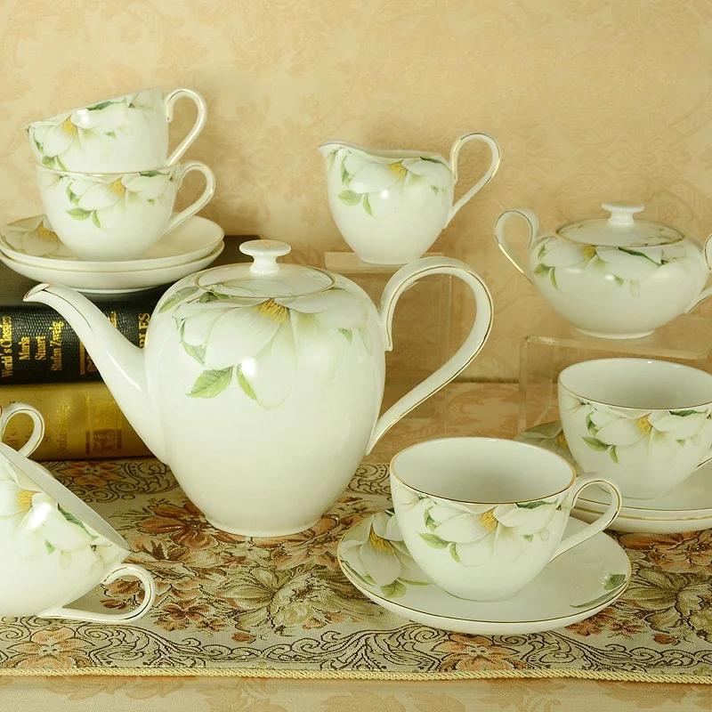 Европейская кофейная чашка с блюдцем Маленькая свежая простая керамическая чашка Красная чайная чашка Чайник Набор Чашки для воды Кофейные чашки Кофейные кружки