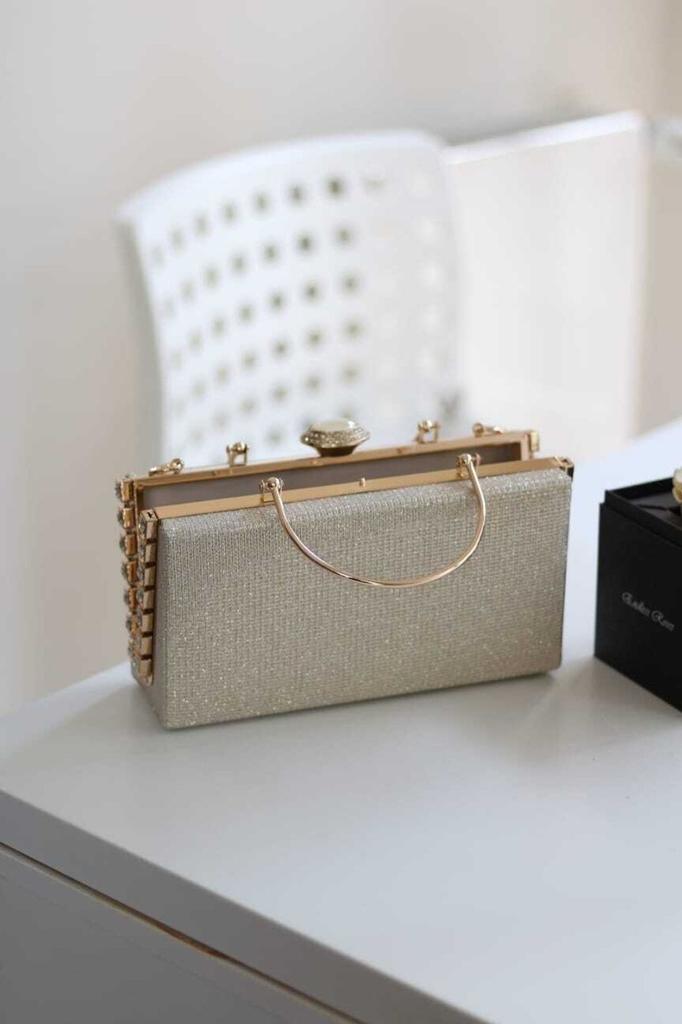Women's Stylish and Useful Evening Dress Bag Women's Gold Stone Detailed Evening Dress Shoulder Bag with Holder