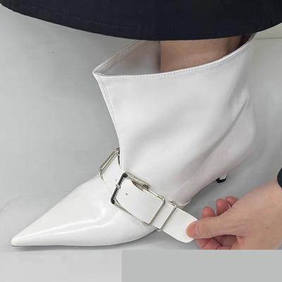 Модные женские ботинки с острым носком, туфли на среднем каблуке, дизайнерские женские ботинки челси с пряжкой, новый зимний тренд 2024 года, готические туфли