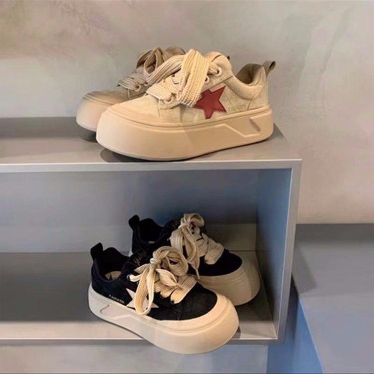 Популярные нишевые ретро туфли на толстой подошве с утолщением для женщин, весна 2025, новые студенческие универсальные спортивные туфли для моральной подготовки