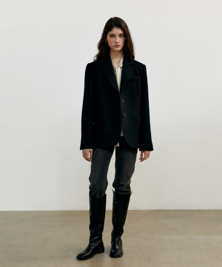 Unnout Herringbone Boucle Wool Jacket - Black