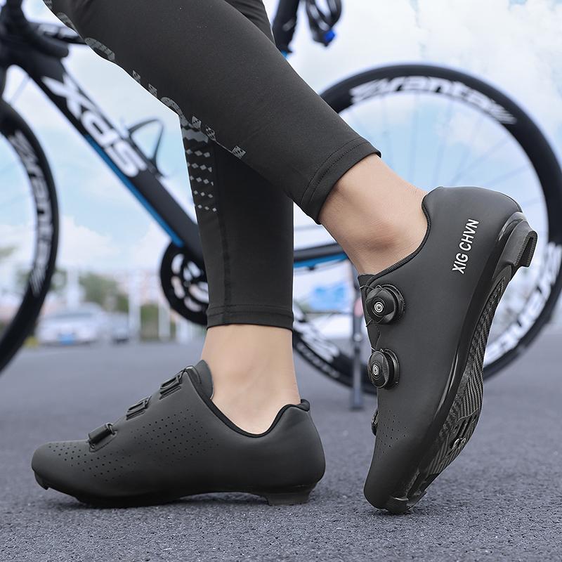 Новые мужские шоссейные велосипедные туфли, велосипедные кроссовки, туфли для горного велосипеда, шипы для грязевого велосипеда, велосипедные туфли, скоростные, специализированные, спортивные, гоночные, женские туфли для педалей SPD