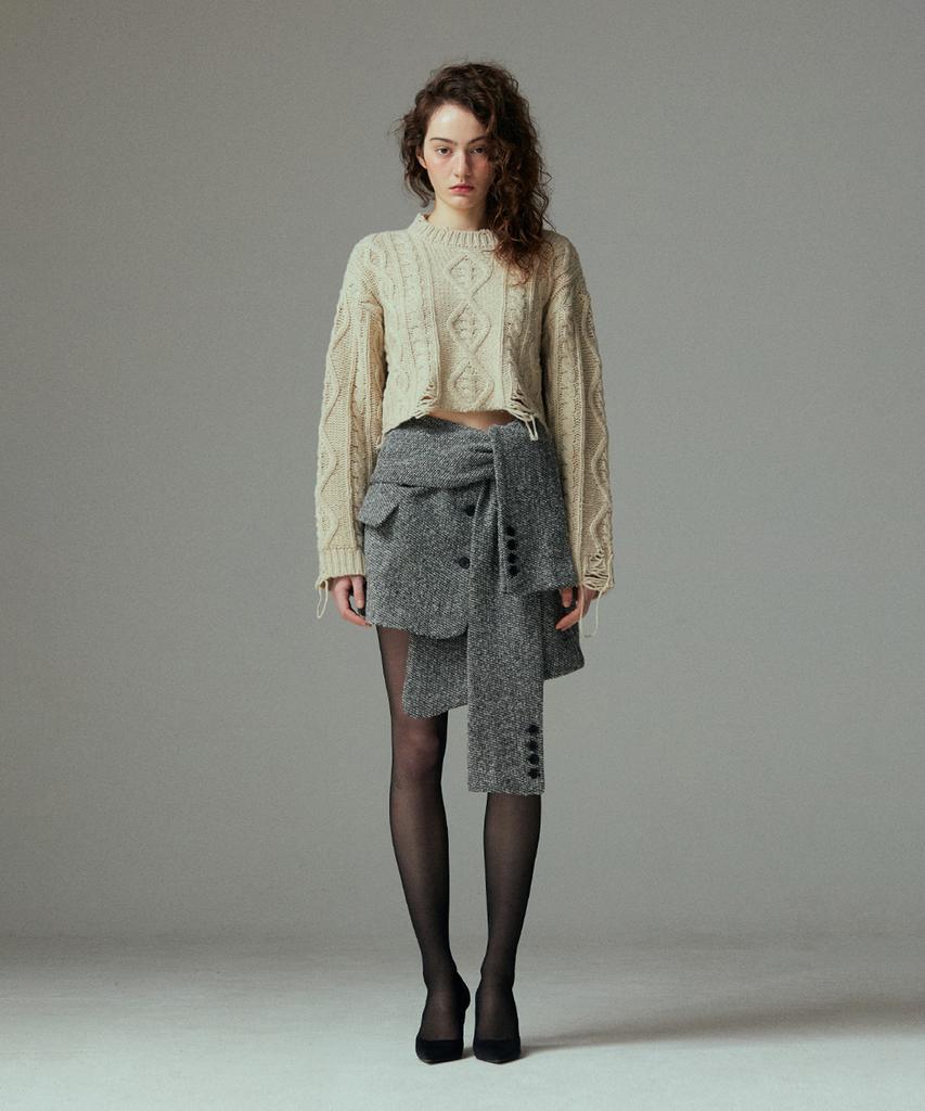 Meuameu Cable Destroyed Crop Knit