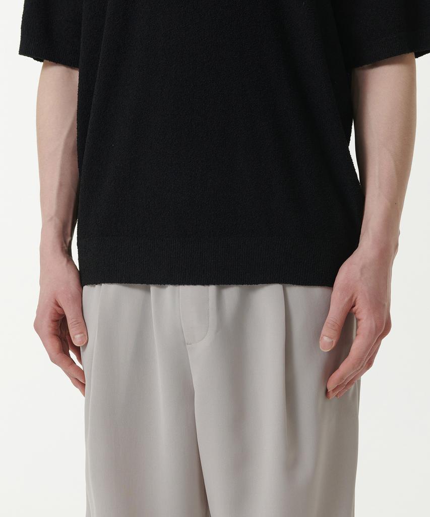 MUSINSA STANDARD Boucle Slit Neck Knitted Polo Shirt [Black]
