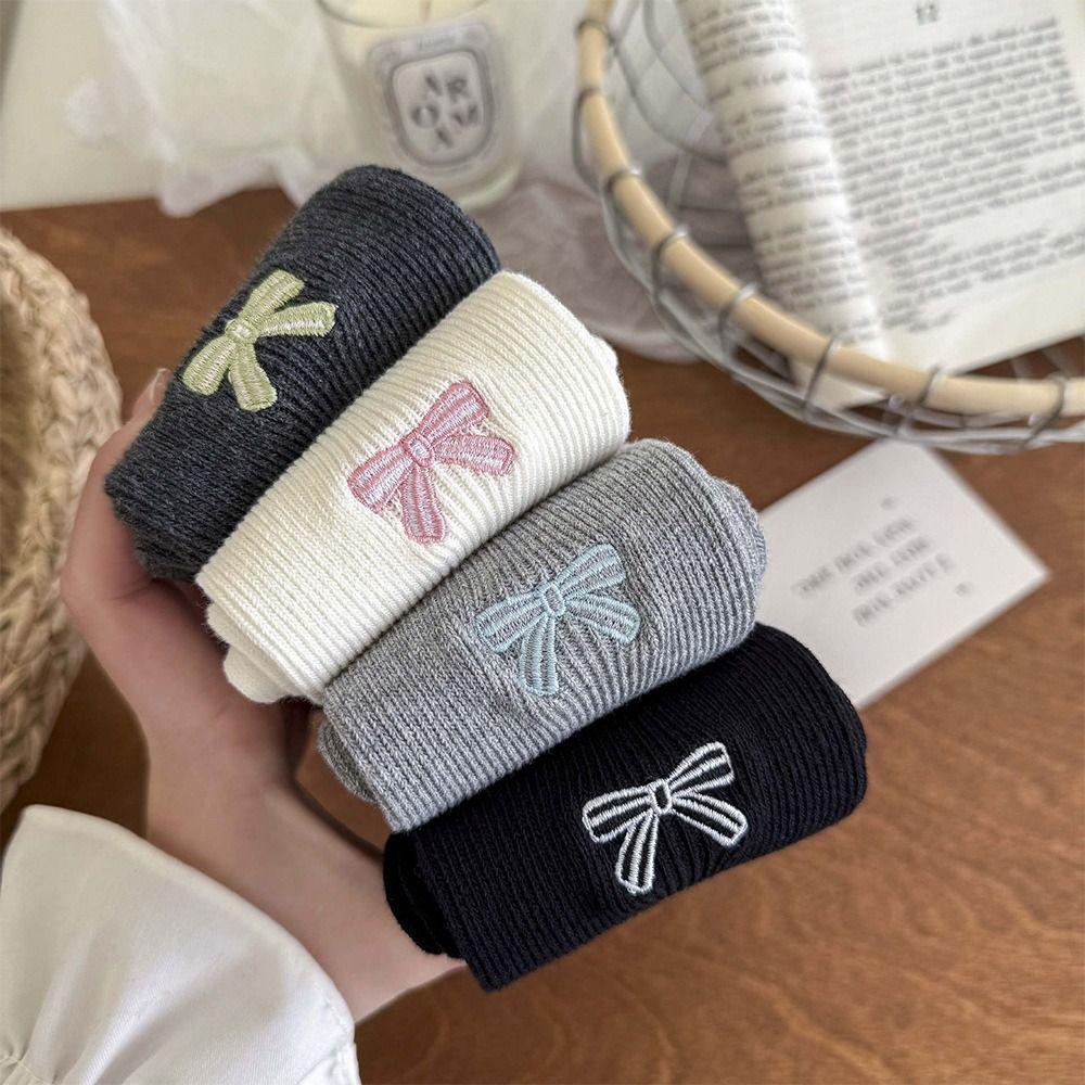 Seamless Women's Mid-Calf Socks Spring Autumn Slouchy Socks Embroidered Bow Socks  for Women Girls