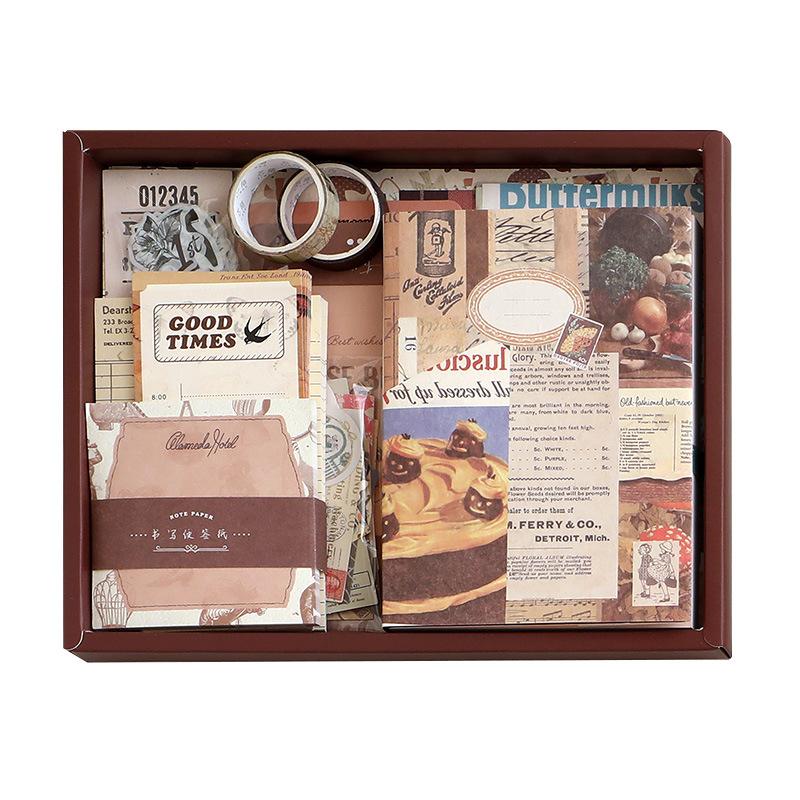 Hot-selling Vintage Aesthetic Scrapbook Supplies Kit Junk Journal Supplies with Scrapbooking Paper A6 Grid Notebook