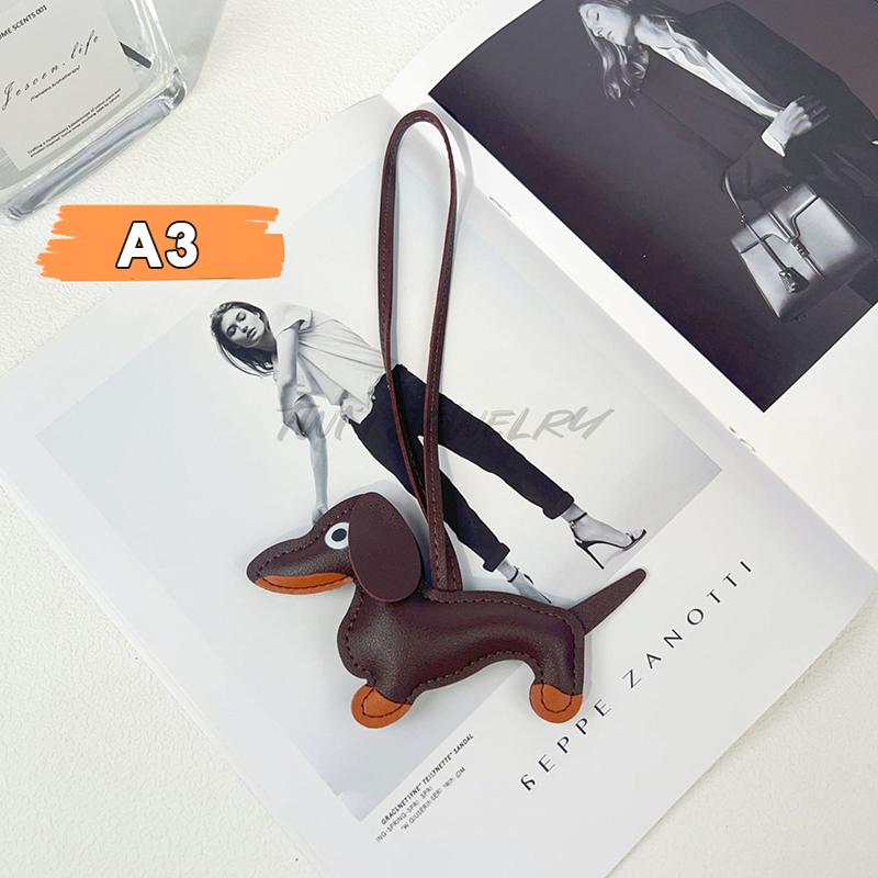 Classic Cute Puppy Dog Bag Pendant Key Chain Pu Leather Dachshund Key Ring Accessories